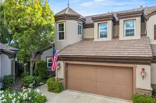 26801 Van Gogh Ln, Valencia, CA 91355 - Photo 2