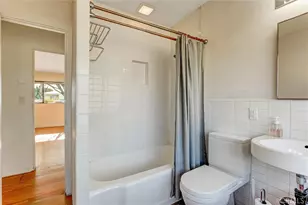6230 Denny Ave, North Hollywood, CA 91606 - Photo 22