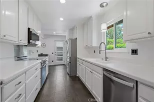 7815 Faust, West Hills, CA 91304 - Photo 10