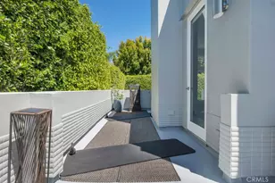 8719 Rosewood, West Hollywood, CA 90048 - Photo 50