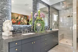 8719 Rosewood, West Hollywood, CA 90048 - Photo 52