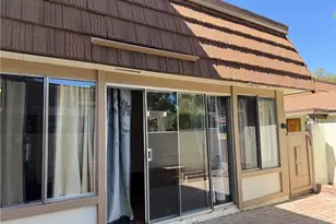 10425 Larwin Ave, Chatsworth, CA 91311 - Photo 2
