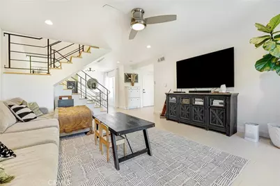 11621 Tampa Avenue #194, Porter Ranch, CA 91326 - Photo 4