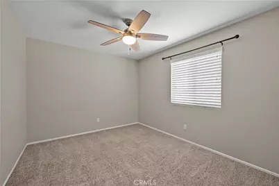 28244 Springvale, Castaic, CA 91384 - Photo 36