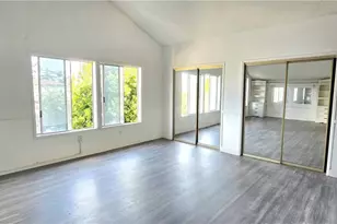 19957 Lorne, Winnetka, CA 91306 - Photo 12
