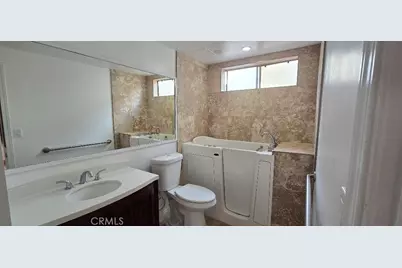 19957 Lorne, Winnetka, CA 91306 - Photo 8