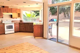 19957 Lorne, Winnetka, CA 91306 - Photo 4