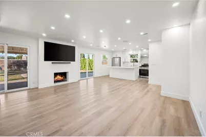 22923 Arminta Street, West Hills, CA 91304 - Photo 6
