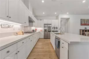 27227 Diamond Peak Ln, Valencia, CA 91381 - Photo 8