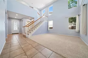 26920 Silverbell Ln, Canyon Country, CA 91387 - Photo 8