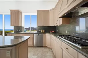 1486 Paseo De Oro, Pacific Palisades, CA 90272 - Photo 16