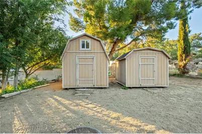 4817 Quartz  Hill Rd, Quartz Hill, CA 93536 - Photo 26