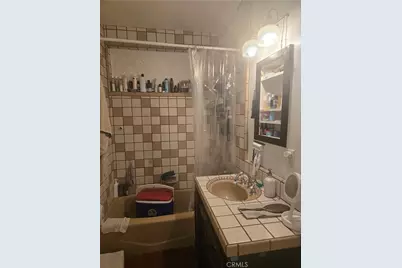 7006 Zelzah Avenue, Reseda, CA 91335 - Photo 8