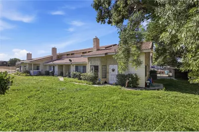 43731 8th Street, Lancaster, CA 93535 - Photo 2