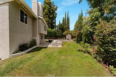 18625 Delano Street, Tarzana, CA 91335 - Photo 20
