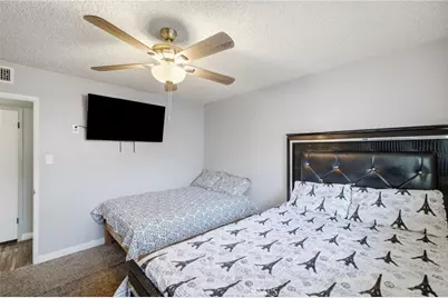 524 B Street, Bakersfield, CA 93304 - Photo 40