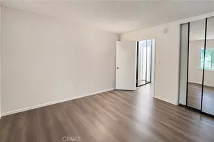 18307 Burbank Blvd, Tarzana, CA 91356 - Photo 12