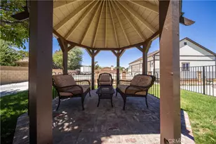 42301 Woodstone, Lancaster, CA 93536 - Photo 38