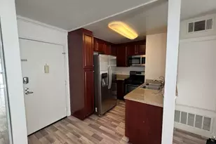 5550 Owensmouth, Woodland Hills, CA 91367 - Photo 26