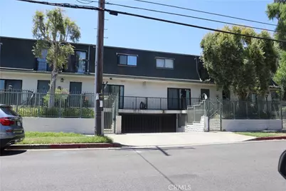 9047 Langdon #4, Los Angeles, CA 91343 - Photo 1