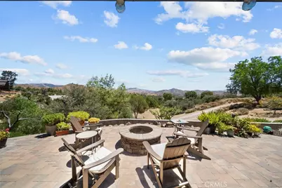32935 Canyon Quail Trail, Agua Dulce, CA 91390 - Photo 2
