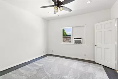 10925 Willowbrae, Chatsworth, CA 91311 - Photo 16