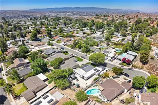 28038 Lakehurst, Canyon Country, CA 91351 - Photo 22