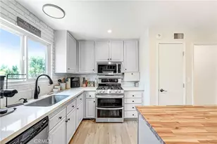 28038 Lakehurst, Canyon Country, CA 91351 - Photo 10