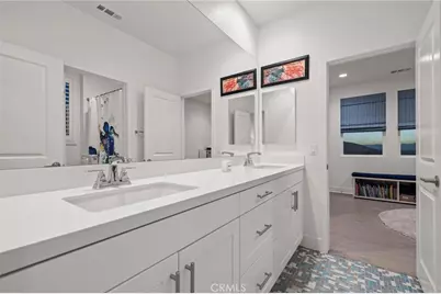 25015 Shady Birch Court, Santa Clarita, CA 91387 - Photo 32
