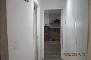 1301 E Ave I, Lancaster, CA 93535 - Photo 10