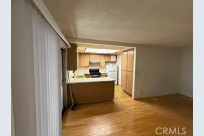 7907 Etiwanda, Reseda, CA 91335 - Photo 6