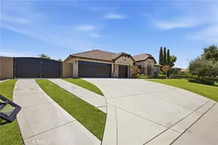 16349 Coastal Ct, Bakersfield, CA 93314 - Photo 10