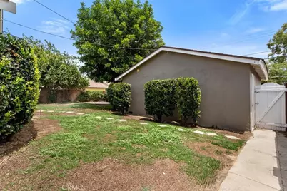 7942 De Soto Avenue, Canoga Park, CA 91304 - Photo 34