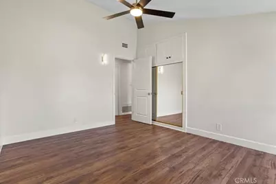 7942 De Soto, Canoga Park, CA 91304 - Photo 18