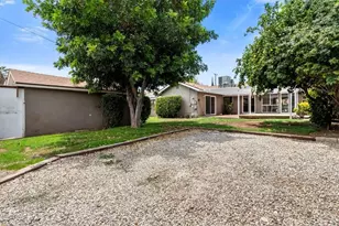 7942 De Soto Ave, Canoga Park, CA 91304 - Photo 32