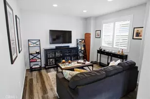 24212 Larkspur Ct, Valencia, CA 91354 - Photo 6