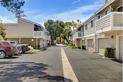 10740 Woodley Avenue #3, Granada Hills, CA 91344 - Photo 28