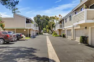 10740 Woodley Ave, Granada Hills, CA 91344 - Photo 28