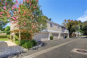 10740 Woodley Ave, Granada Hills, CA 91344 - Photo 26