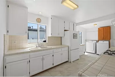 15652 Septo, North Hills, CA 91343 - Photo 8