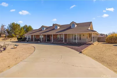 43710 Ryckebosch Lane, Lancaster, CA 93535 - Photo 2