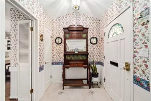 15571 Otsego, Los Angeles, CA 91436 - Photo 2
