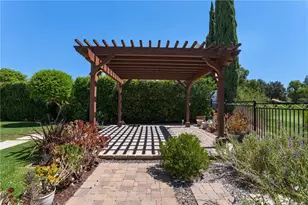 11496 Twin Hills, Porter Ranch, CA 91326 - Photo 34