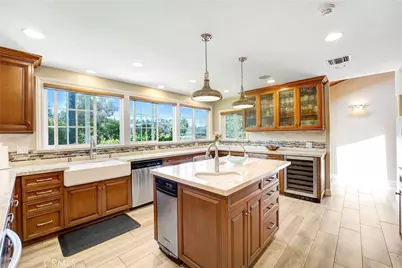 5062 Avenida Hacienda, Tarzana, CA 91356 - Photo 6