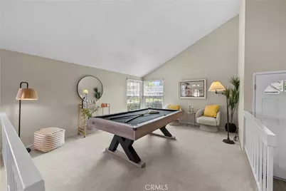 25676 Lochmoor, Valencia, CA 91355 - Photo 4