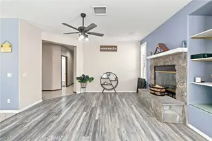 42103 Desert Hill Dr, Quartz Hill, CA 93536 - Photo 16