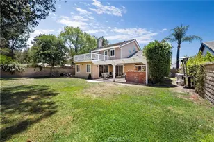 27184 Highlands Ln, Valencia, CA 91354 - Photo 4
