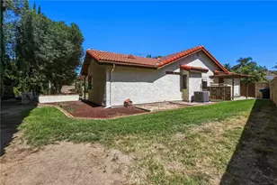 2852 Ian, Simi Valley, CA 93063 - Photo 46
