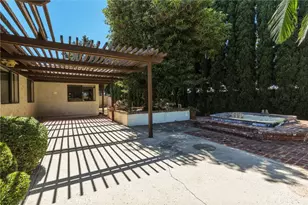 2852 Ian, Simi Valley, CA 93063 - Photo 40