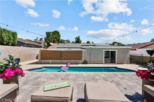 23026 Posada, Valencia, CA 91354 - Photo 44
